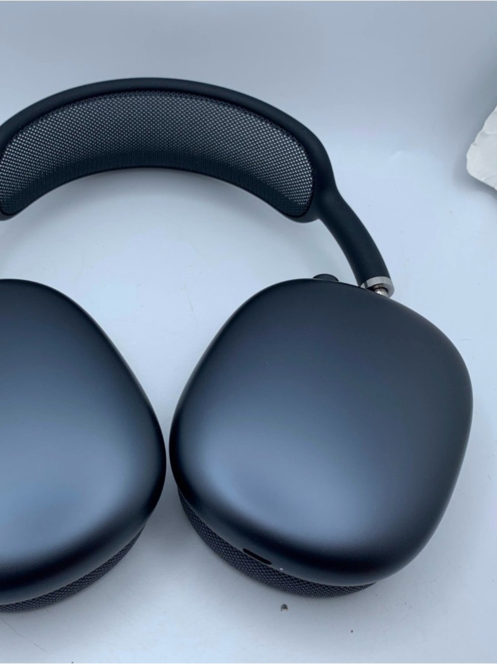 Apple Over-Ear Headphones in Matte Black